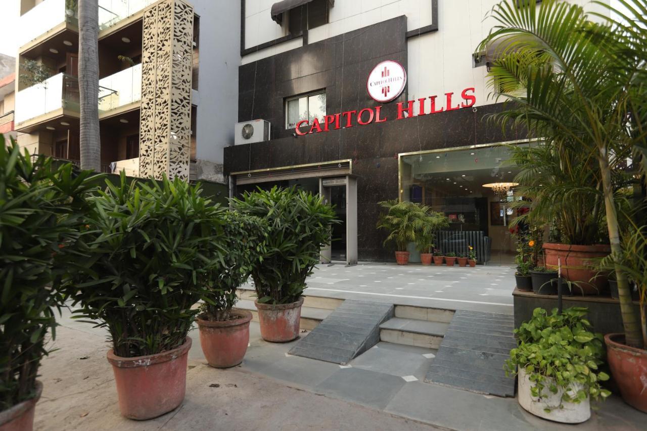 Hotel Capitol Hills - Greater Kailash Delhi New Delhi Exteriör bild