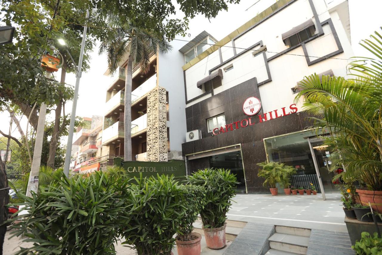 Hotel Capitol Hills - Greater Kailash Delhi New Delhi Exteriör bild