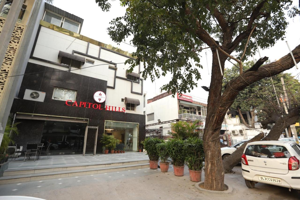 Hotel Capitol Hills - Greater Kailash Delhi New Delhi Exteriör bild